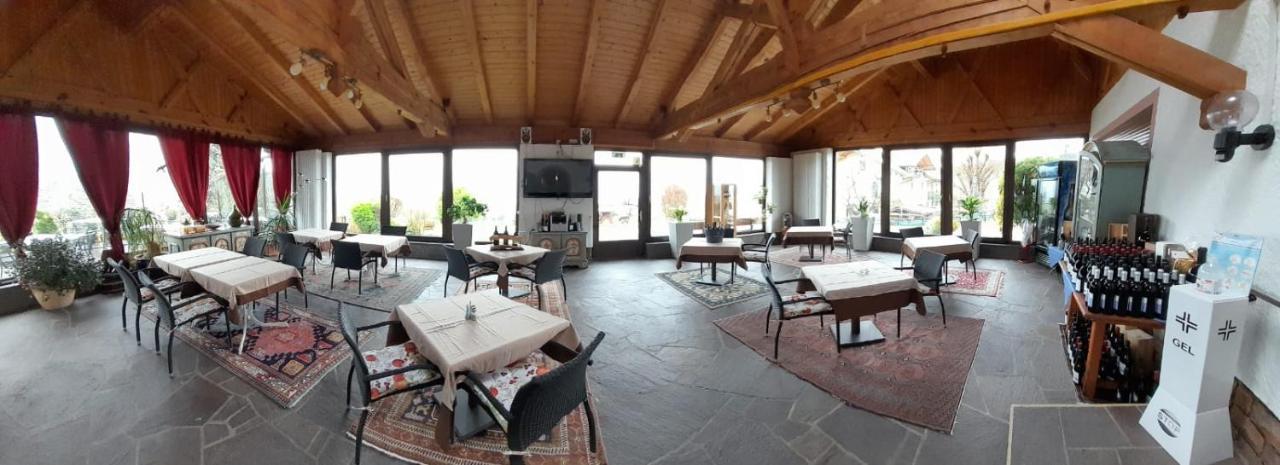 Landhaus Weingut Girlan Exterior foto